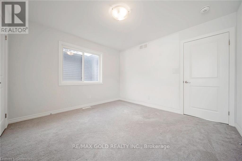 3 Caroline Street, Welland, Ontario  L3B 0J8 - Photo 29 - X12264945