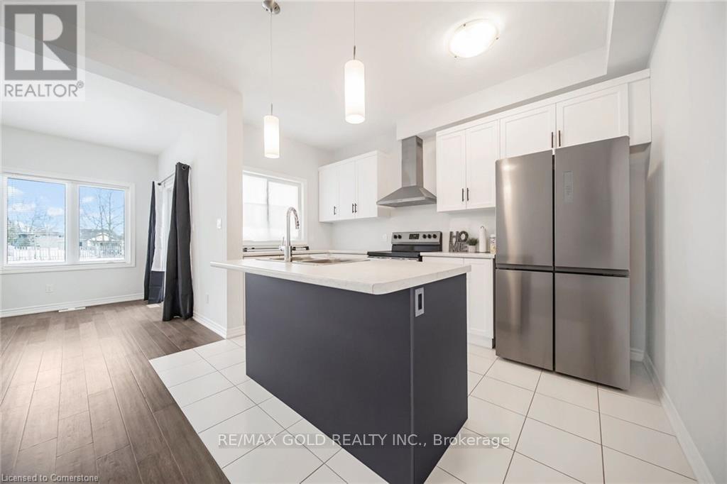 3 Caroline Street, Welland, Ontario  L3B 0J8 - Photo 11 - X12264945