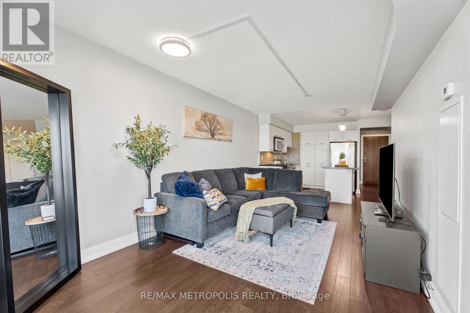 816 - 135 Village Green Square, Toronto, Ontario  M1S 0G4 - Photo 10 - E12273199