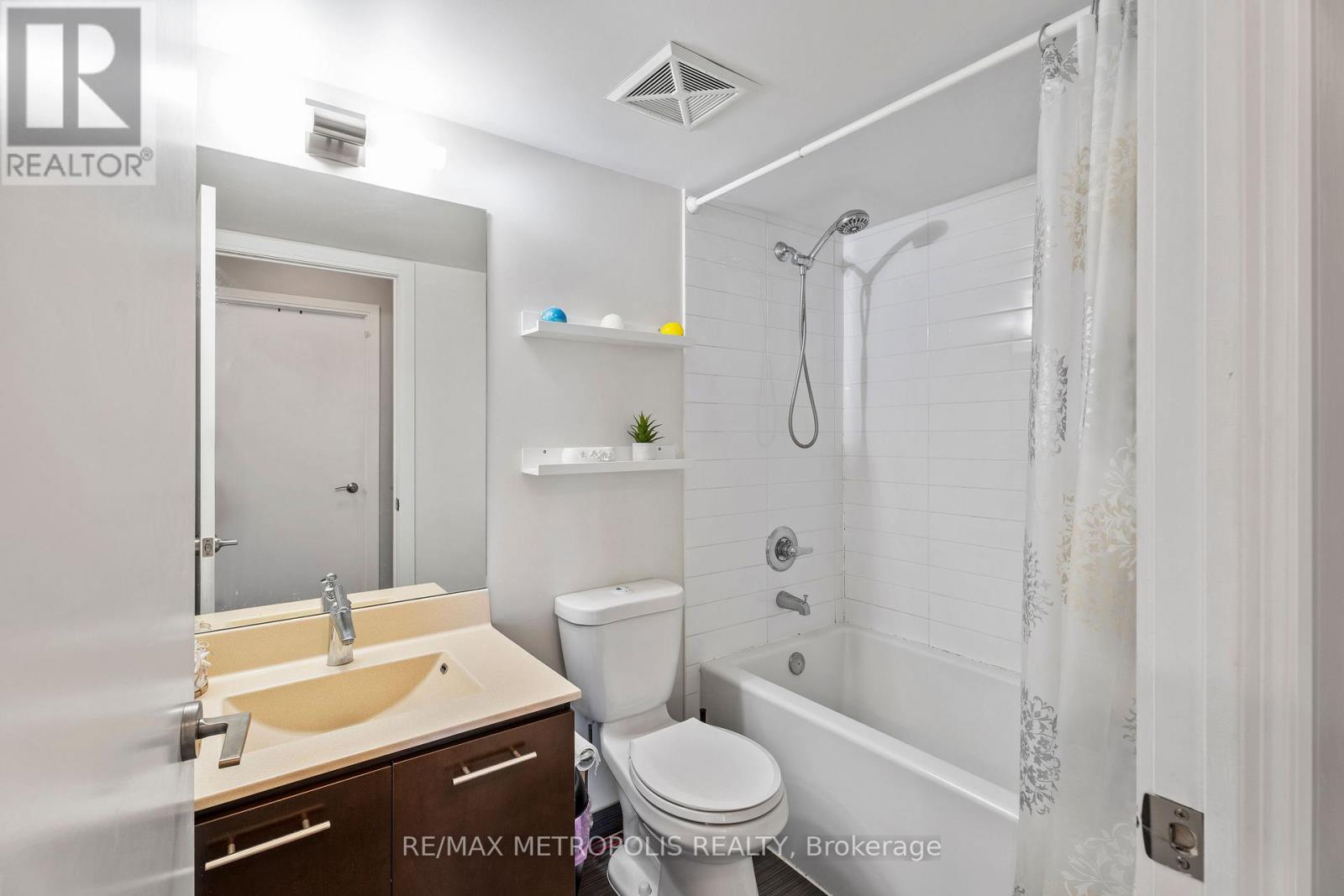 816 - 135 Village Green Square, Toronto, Ontario  M1S 0G4 - Photo 12 - E12273199