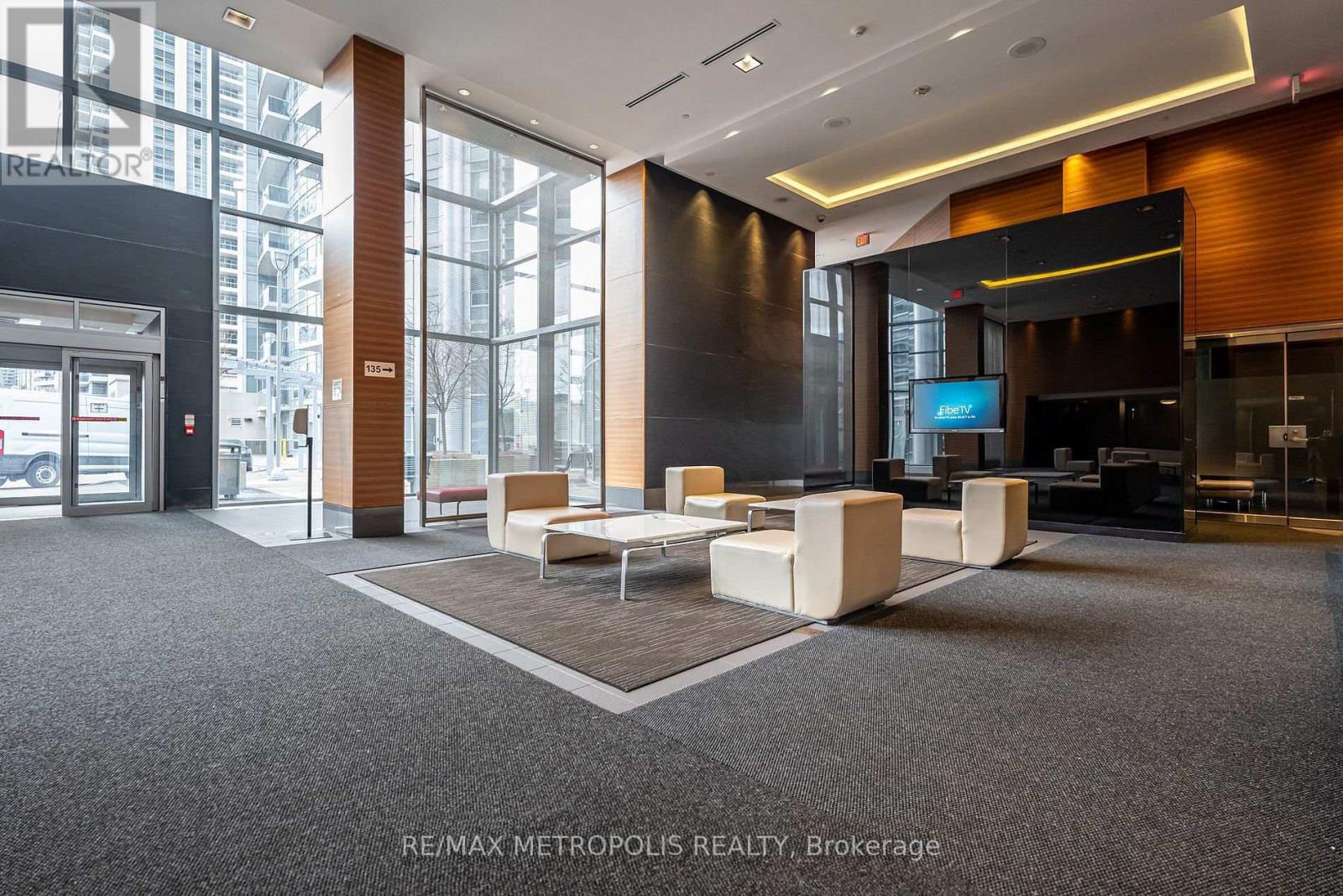 816 - 135 Village Green Square, Toronto, Ontario  M1S 0G4 - Photo 14 - E12273199