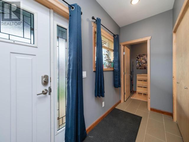 Property at 1 BELLINGHAM COURT image 5