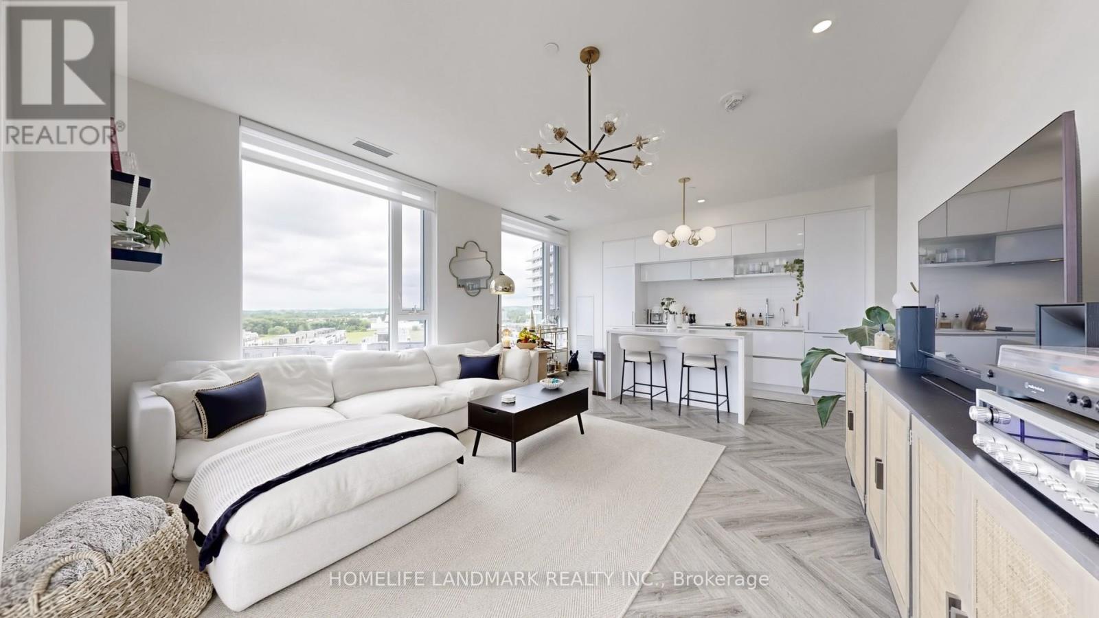 Property at UNIT 812 - 6 DAVID EYER ROAD image 3