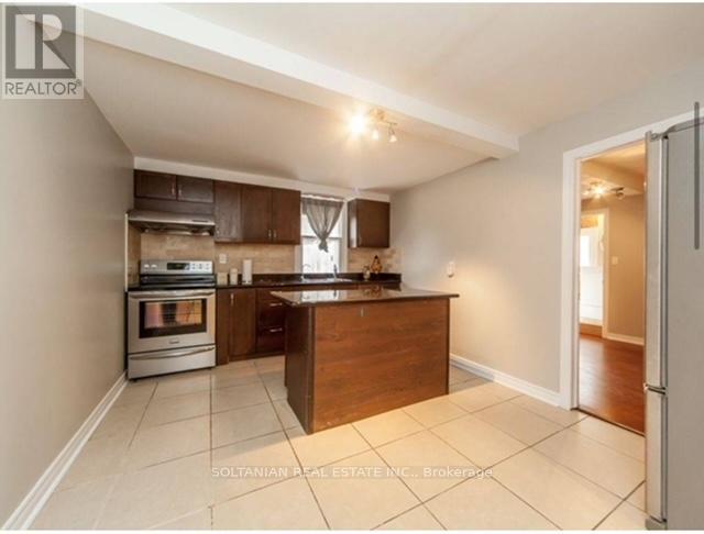 257 Parkwood Avenue, Georgina, Ontario  L4P 2X2 - Photo 6 - N12273220