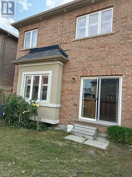 292 Remembrance Drive, Brampton, Ontario  L7A 4J3 - Photo 25 - W12273242