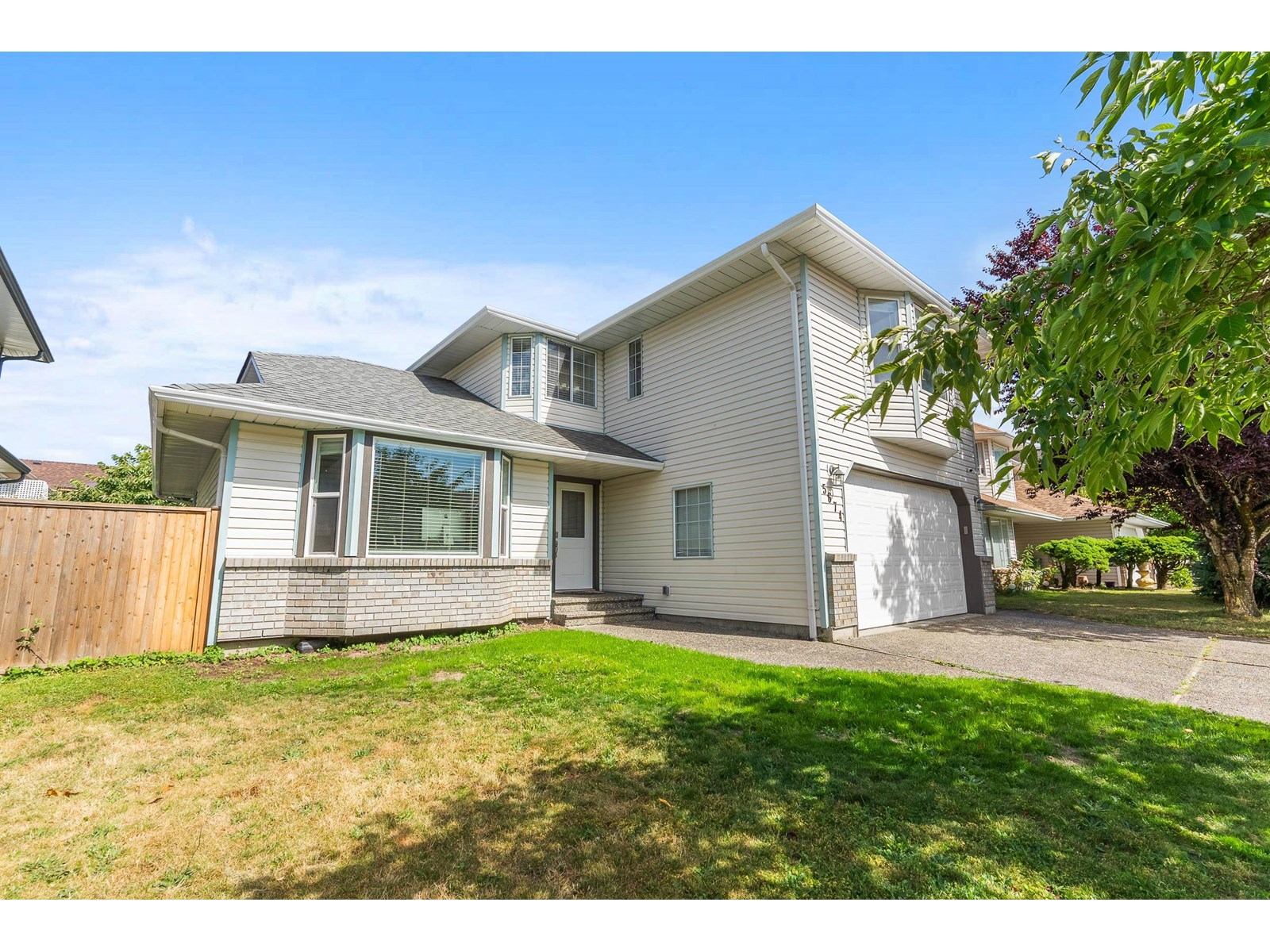 Property at 5674 KATHLEEN DRIVE image 3