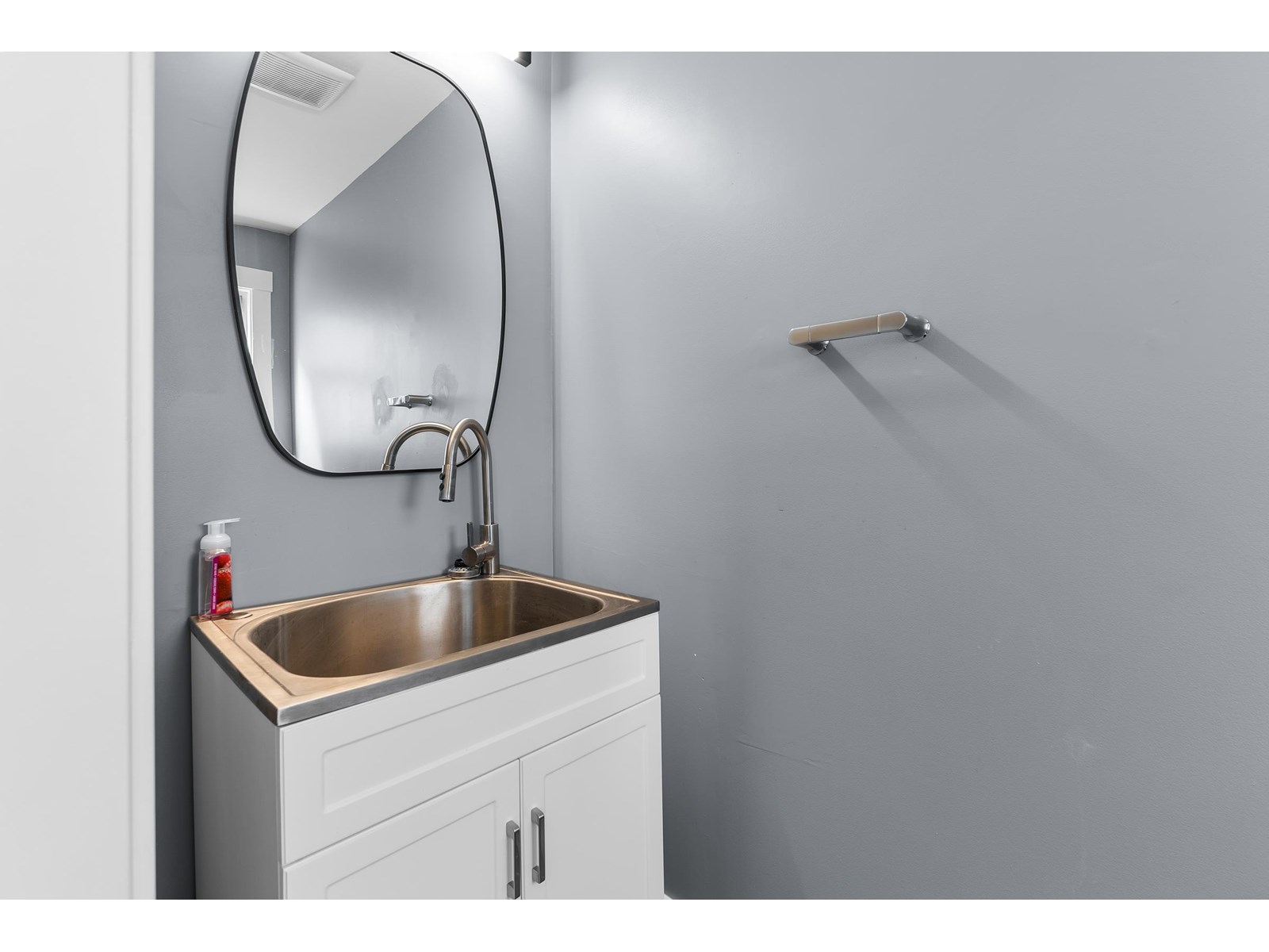 5674 Kathleen Drive, Sardis South, Chilliwack, British Columbia  V2R 3J5 - Photo 20 - R3023856