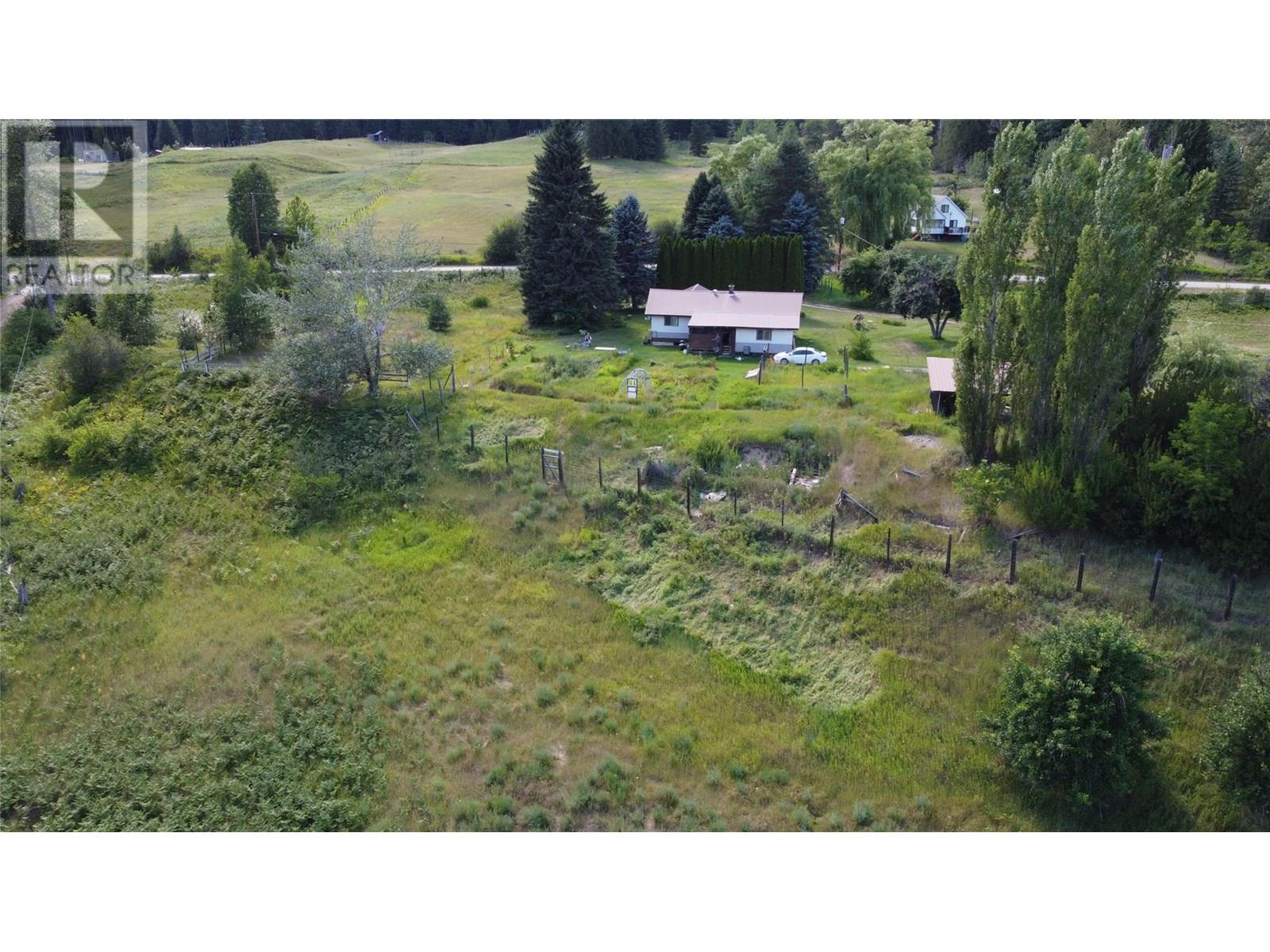 6222 Slocan River Road, Winlaw, British Columbia  V0G 2J0 - Photo 32 - 10348428