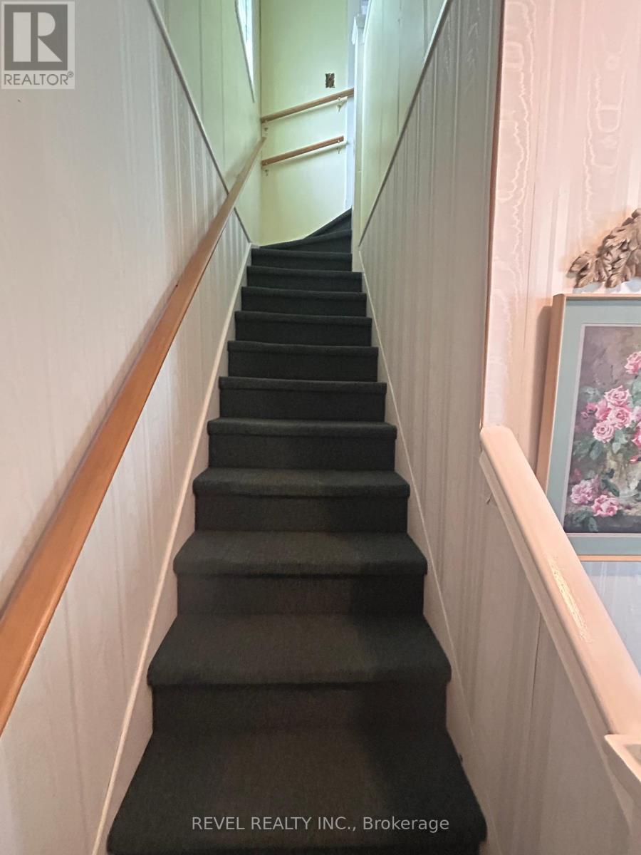 102 Twelfth Avenue, Cochrane, Ontario  P0L 1C0 - Photo 15 - T12273458