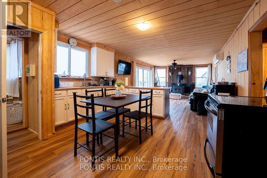 235 - 235 Hastings Drive, Norfolk, Ontario  N0E 1M0 - Photo 16 - X12273137