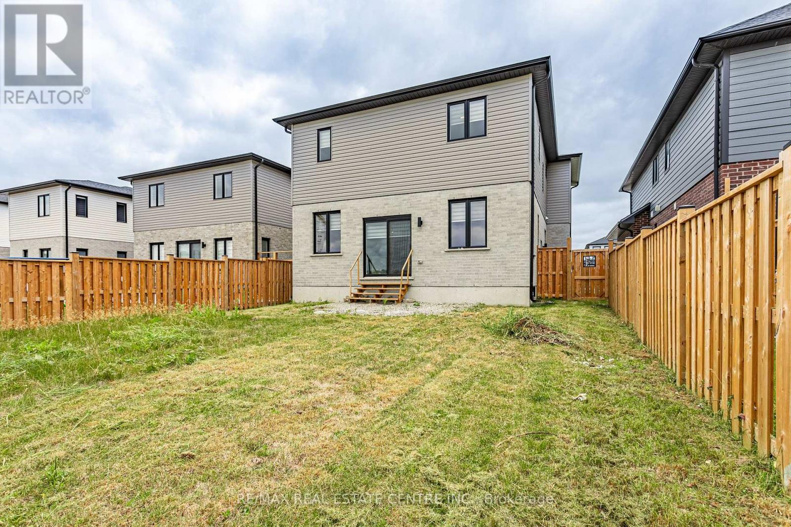 2607 Bateman Trail, London South, Ontario  N6L 0H2 - Photo 39 - X12273155