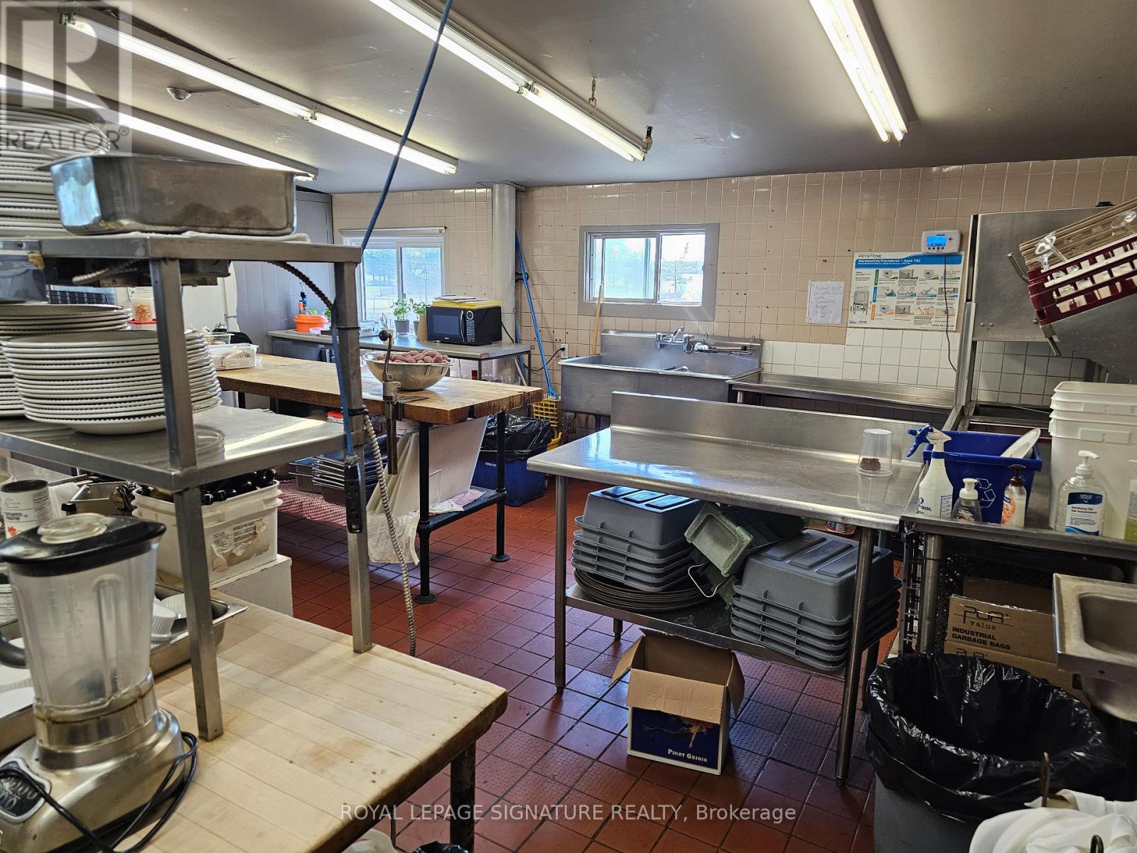 123 Water Street W, Brockville, Ontario  K6V 3M2 - Photo 12 - X12273201