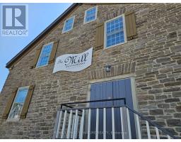 123 WATER STREET W, Brockville, Ontario