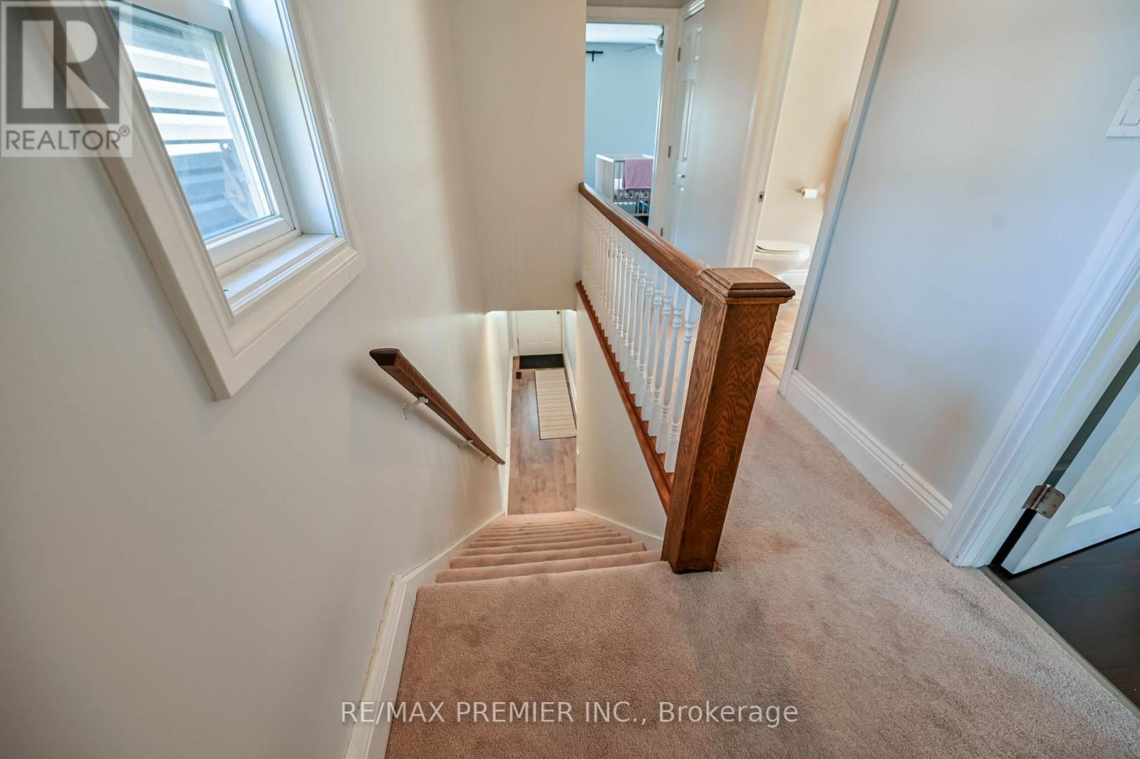 53 Douglas Avenue, Hamilton, Ontario  L8L 5R2 - Photo 16 - X12273222
