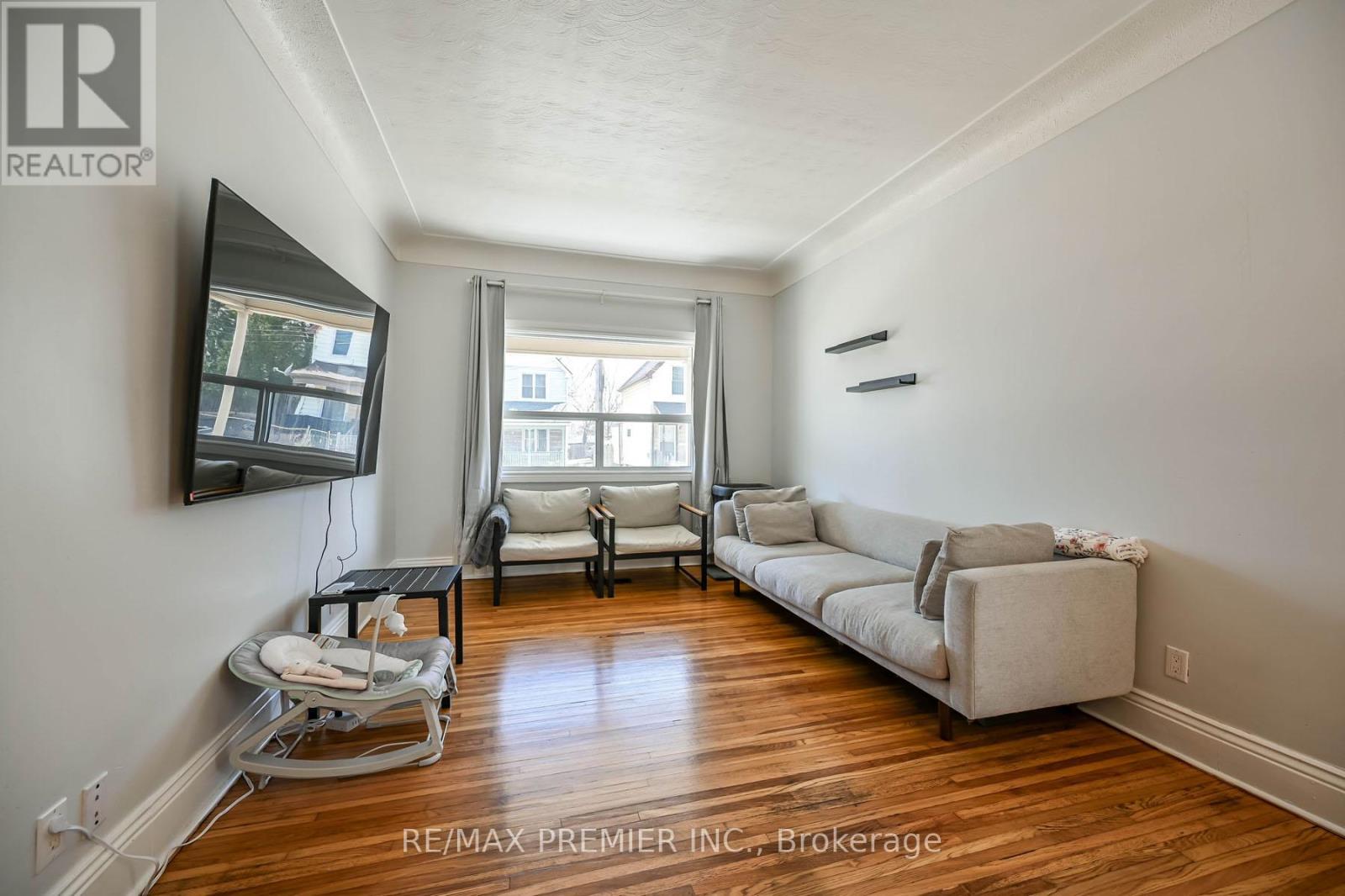 Property at 53 DOUGLAS AVENUE image 4