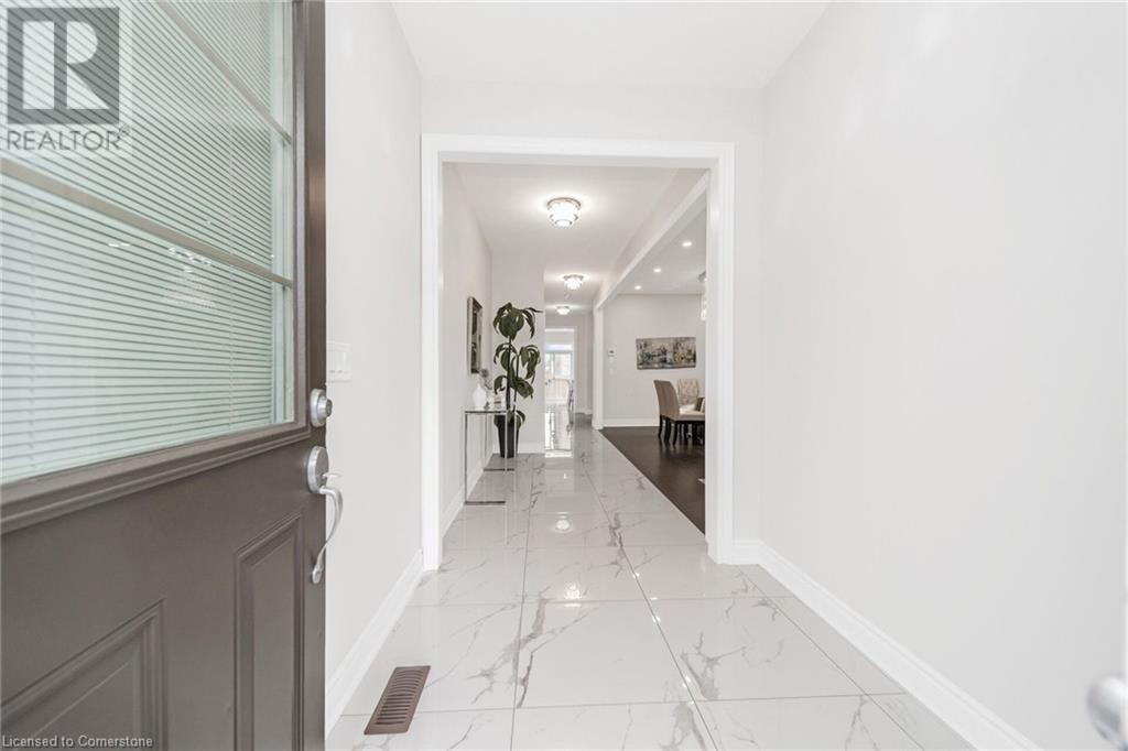 Property at 1531 MENDELSON Heights image 3