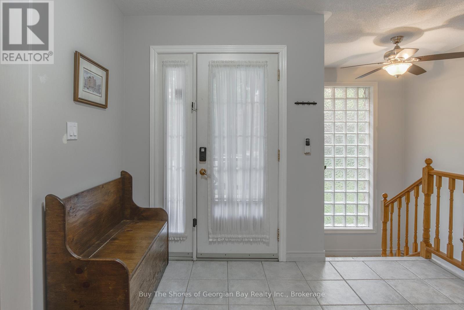 Property at 34 PINESHORE CRESCENT E image 4
