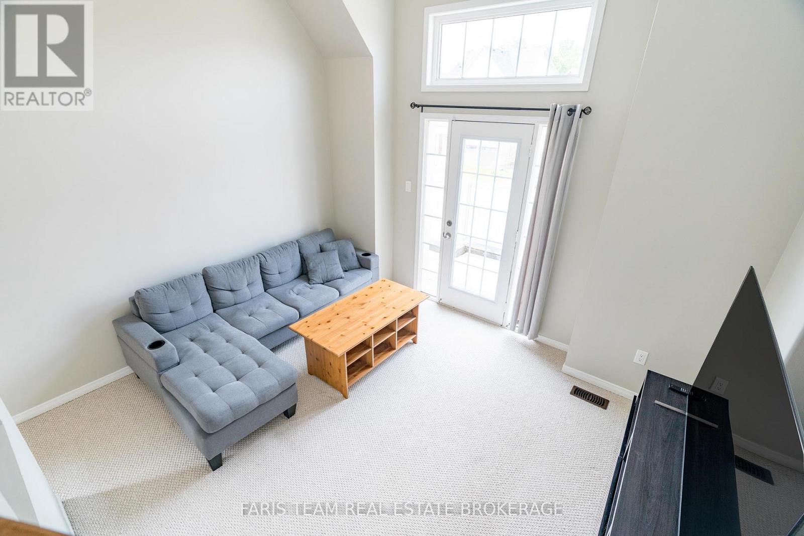 1025 Abram Court, Innisfil, Ontario  L9S 0K3 - Photo 17 - N12273371