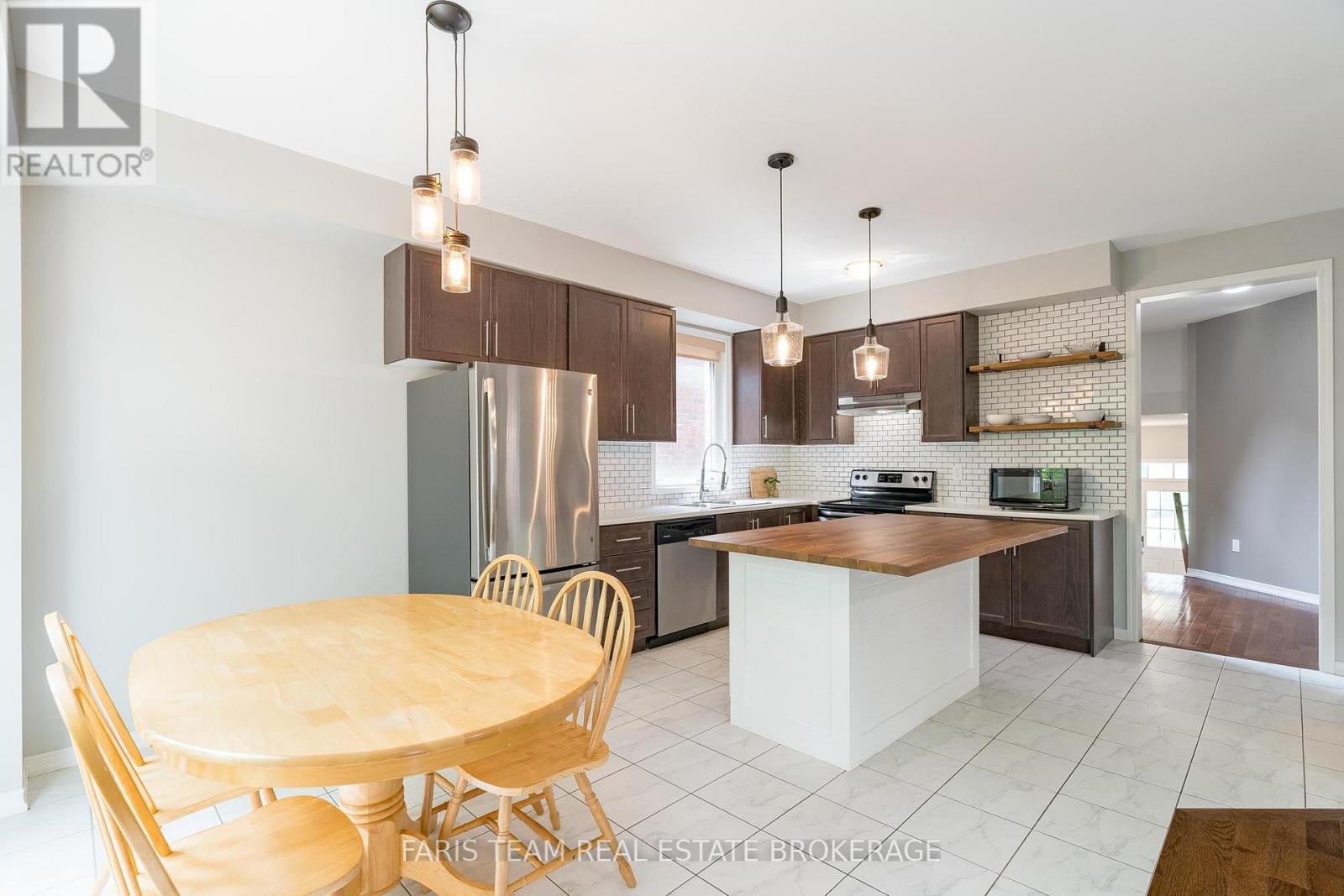 Property at 1025 ABRAM COURT image 5