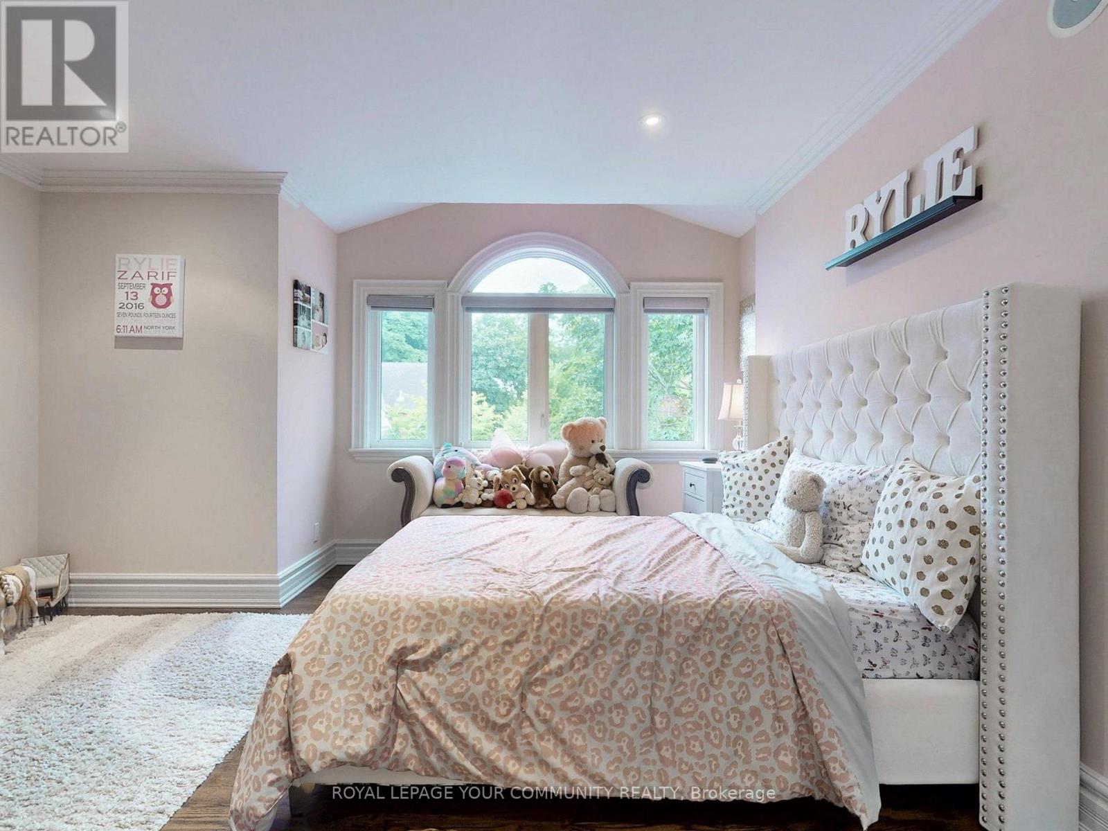 5 Trilogy Court, Richmond Hill (South Richvale), Ontario  L4C 0M4 - Photo 35 - N12273379