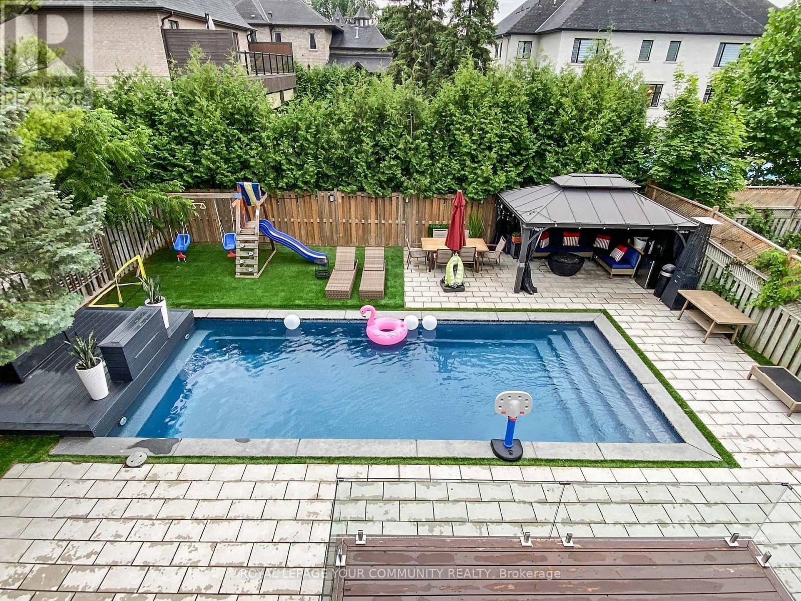 5 Trilogy Court, Richmond Hill (South Richvale), Ontario  L4C 0M4 - Photo 44 - N12273379