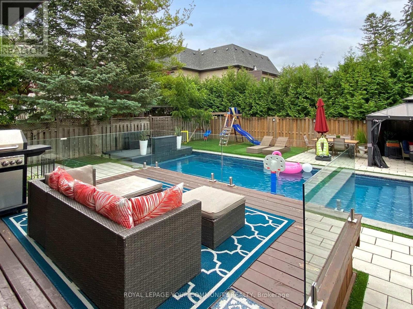 5 Trilogy Court, Richmond Hill (South Richvale), Ontario  L4C 0M4 - Photo 46 - N12273379