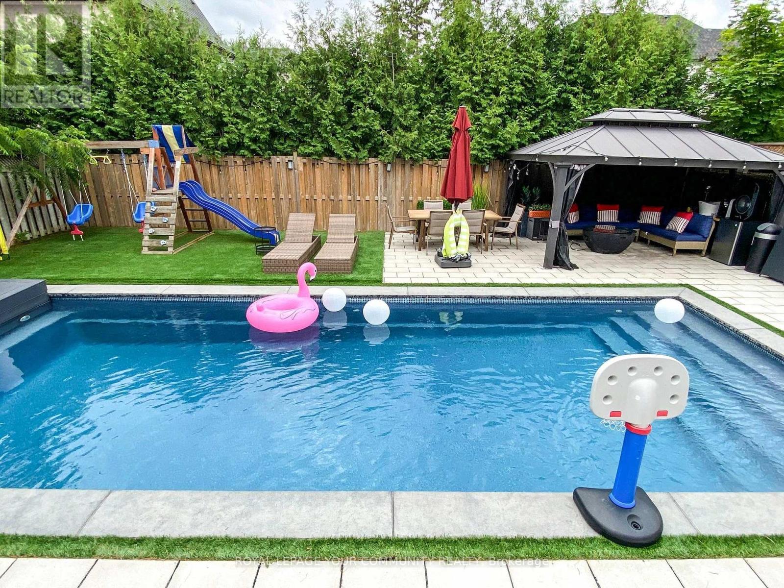5 Trilogy Court, Richmond Hill (South Richvale), Ontario  L4C 0M4 - Photo 48 - N12273379
