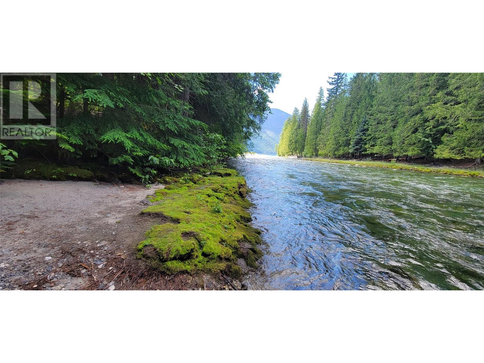 204 Stewart Street, Rosebery, British Columbia  V0G 1S1 - Photo 14 - 10347975