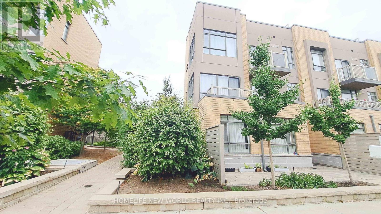 1070 Progress Avenue, Toronto (Agincourt South-Malvern West), Ontario  M1B 0C5 - Photo 2 - E12270989