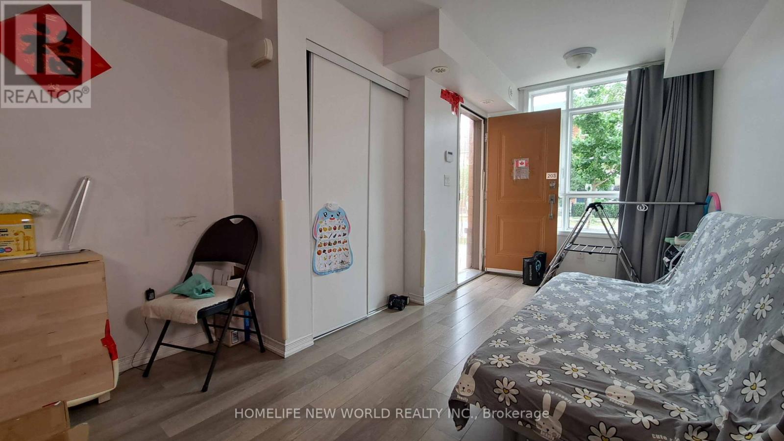 1070 Progress Avenue, Toronto (Agincourt South-Malvern West), Ontario  M1B 0C5 - Photo 7 - E12270989