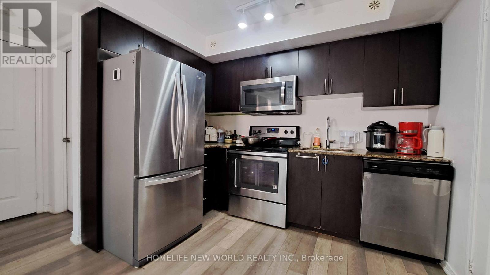 1070 Progress Avenue, Toronto (Agincourt South-Malvern West), Ontario  M1B 0C5 - Photo 5 - E12270989