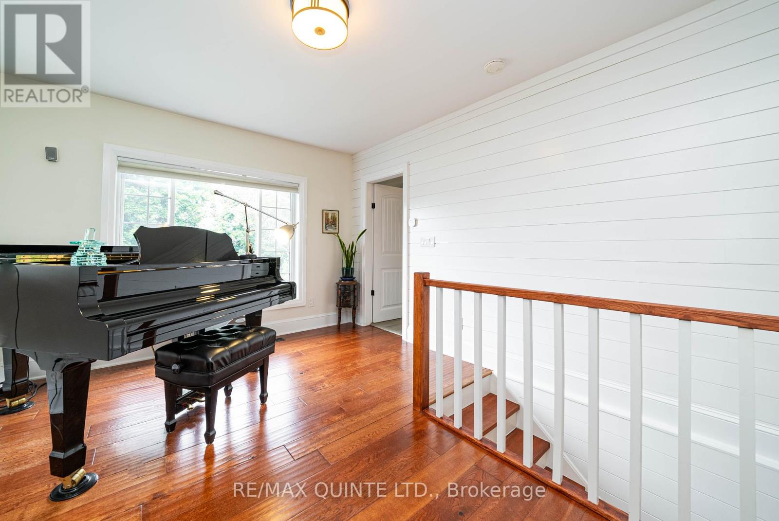 14 Eastern Avenue, Prince Edward County (Ameliasburg Ward), Ontario  K8N 4Z1 - Photo 13 - X12273581