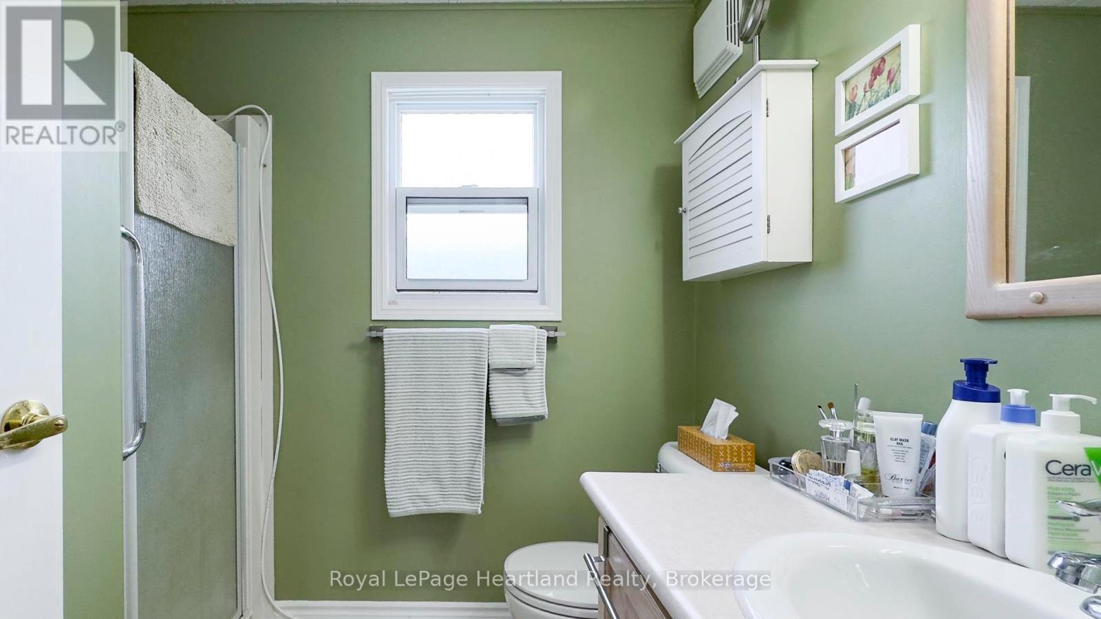 52 Algonquin Lane, Ashfield-Colborne-Wawanosh, Ontario  N7A 3Y2 - Photo 25 - X12273403