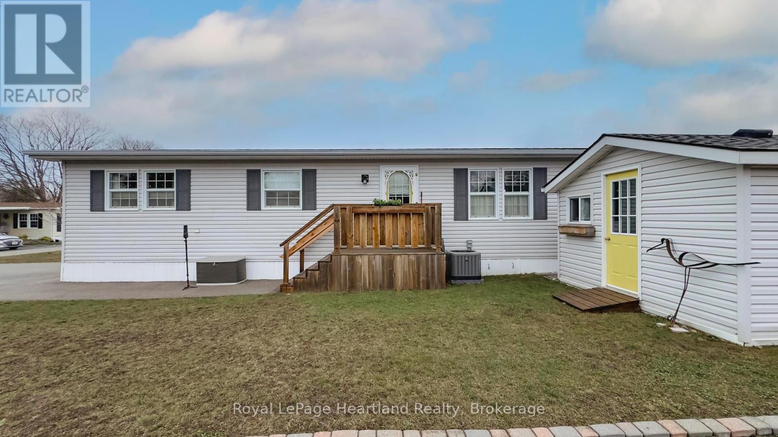 52 Algonquin Lane, Ashfield-Colborne-Wawanosh, Ontario  N7A 3Y2 - Photo 32 - X12273403