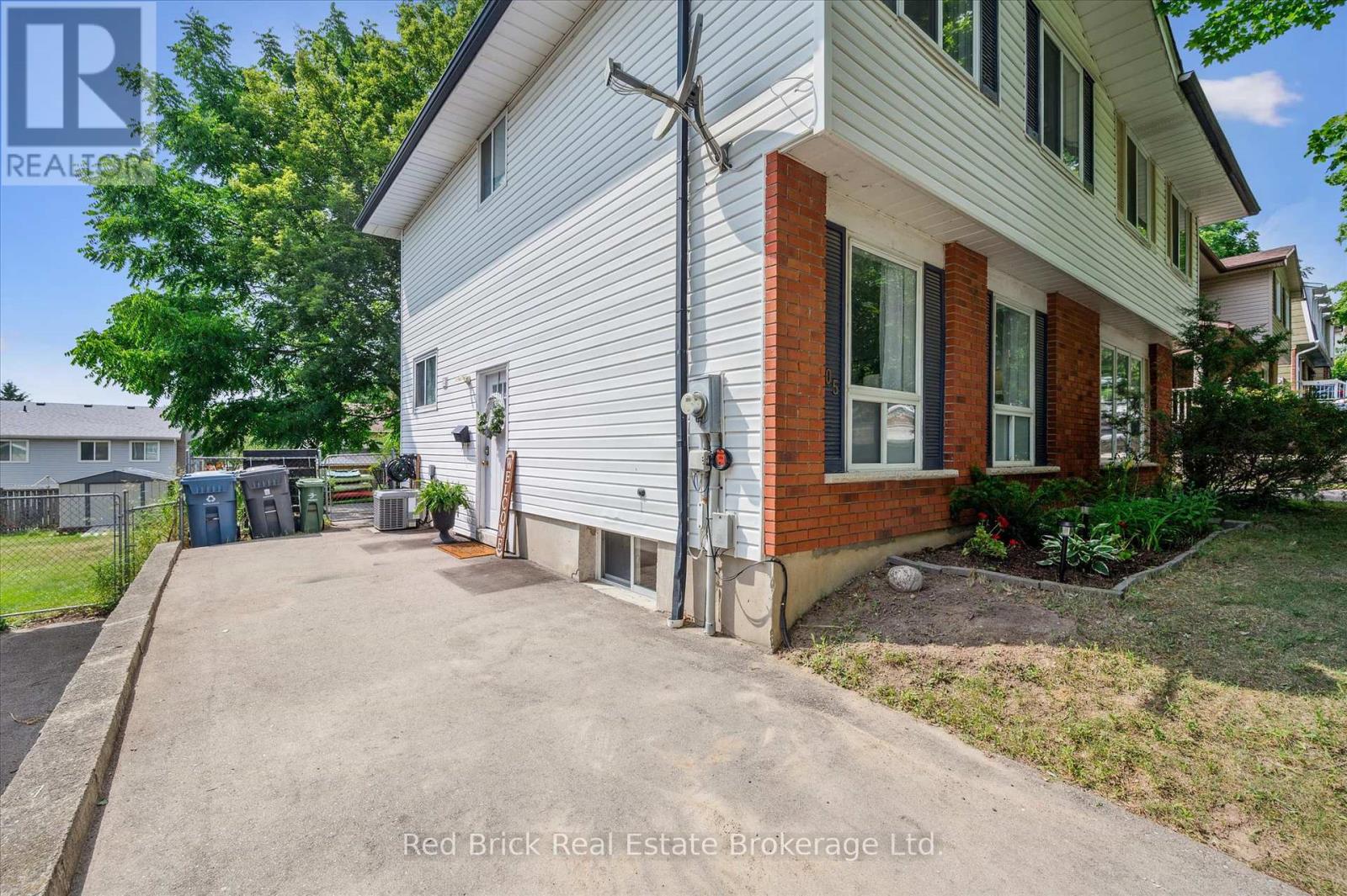 Property at 605 WILLOW ROAD image 3
