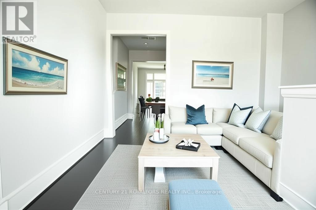 Property at 1450 UPPER THAMES DRIVE image 2