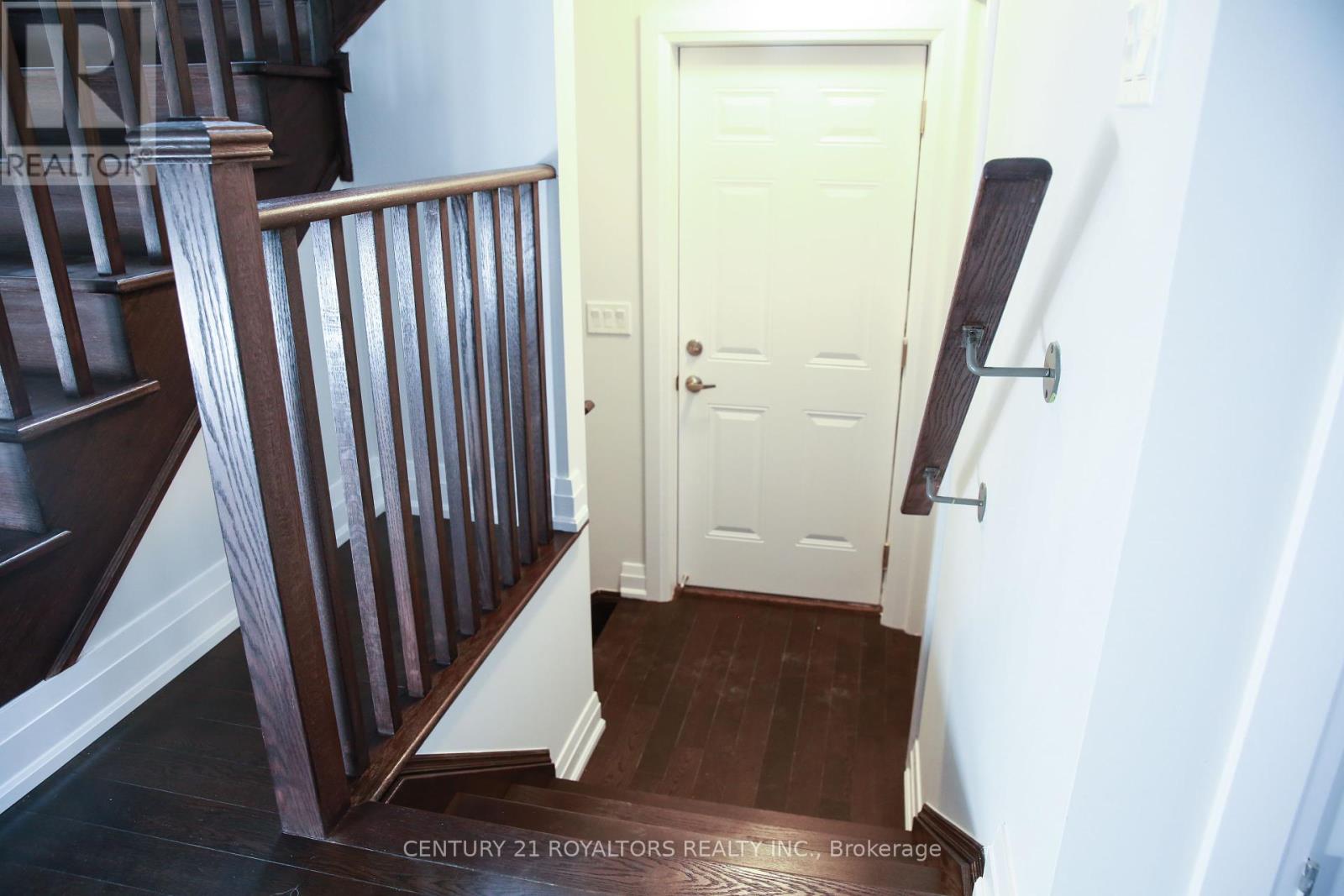 1450 Upper Thames Drive, Woodstock (Woodstock - North), Ontario  N4T 0P9 - Photo 30 - X12273343