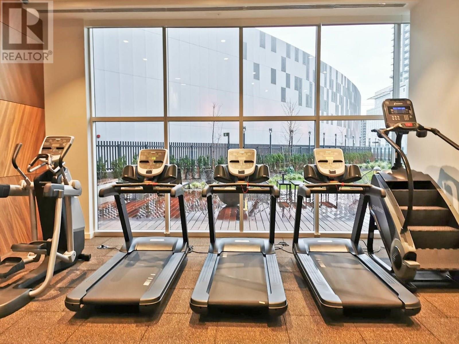 Listing Picture 16 of 26 : 5007 4510 HALIFAX WAY, Burnaby / 本拿比 - 魯藝地產 Yvonne Lu Group - MLS Medallion Club Member