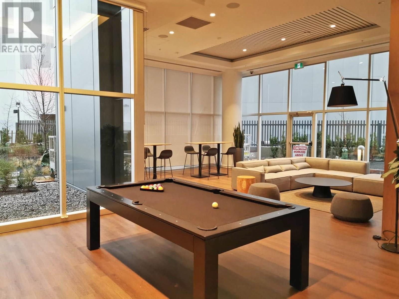 Listing Picture 14 of 26 : 5007 4510 HALIFAX WAY, Burnaby / 本拿比 - 魯藝地產 Yvonne Lu Group - MLS Medallion Club Member