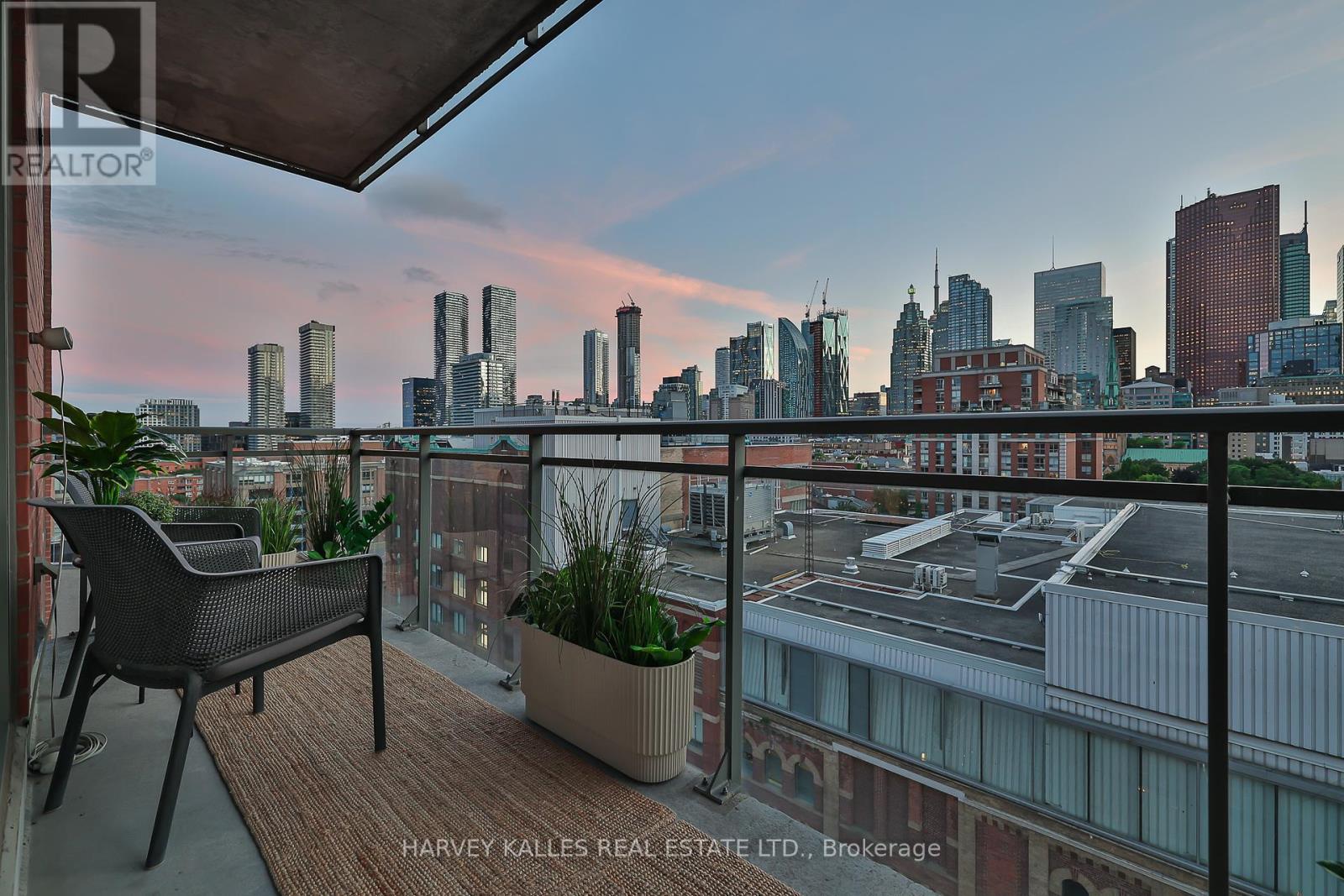 Property at 1201 - 205 FREDERICK STREET image 4
