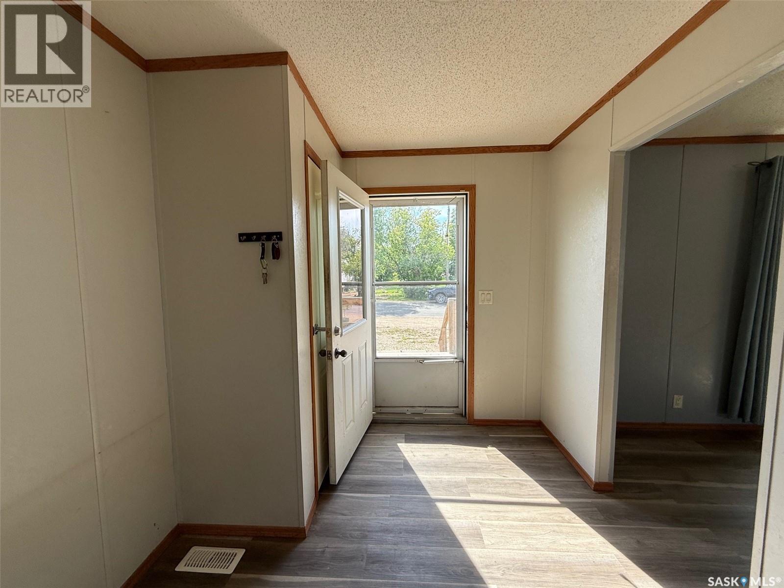 708 Main Street, Maymont, Saskatchewan  S0M 1T0 - Photo 15 - SK012084