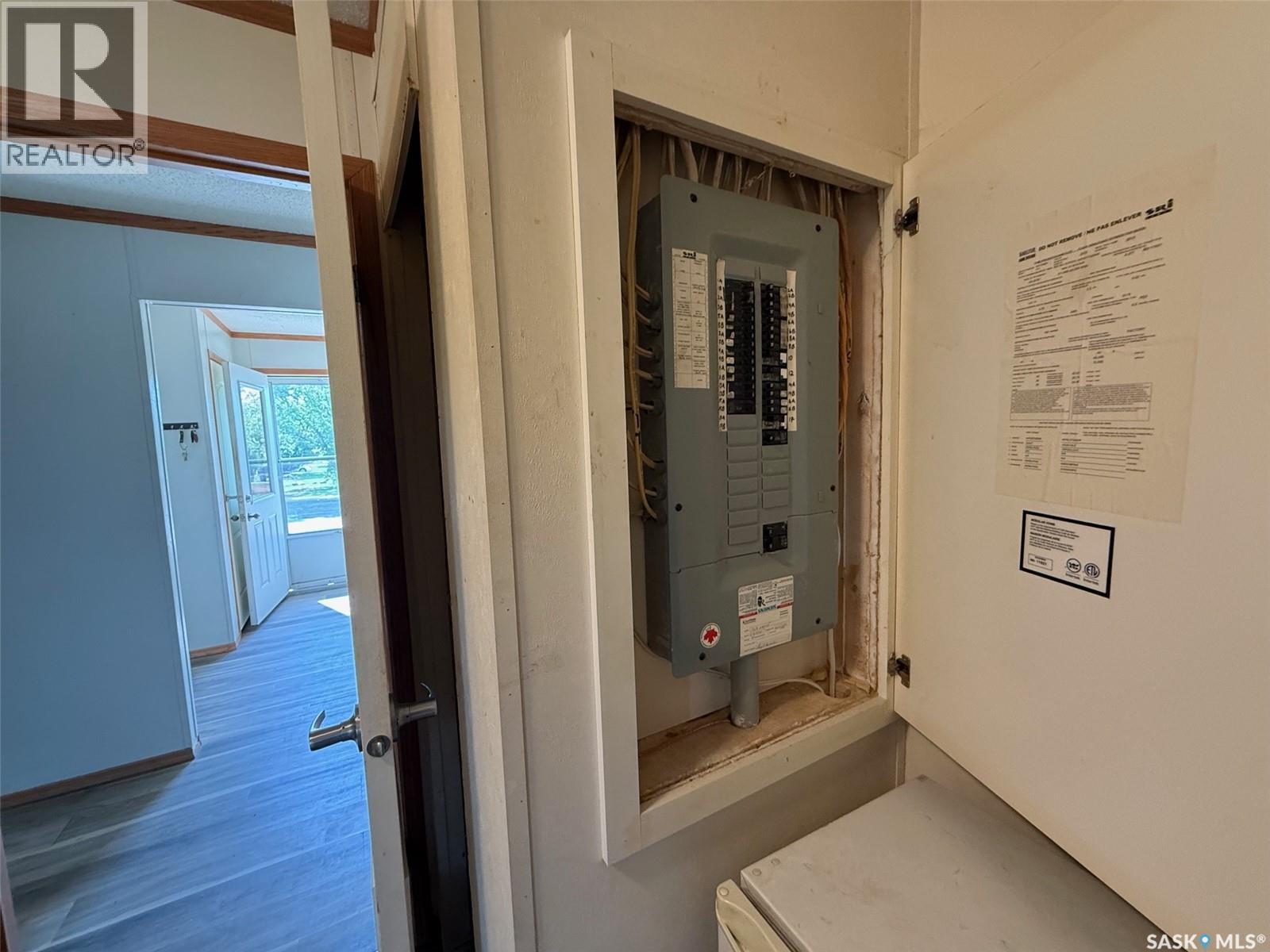 708 Main Street, Maymont, Saskatchewan  S0M 1T0 - Photo 20 - SK012084