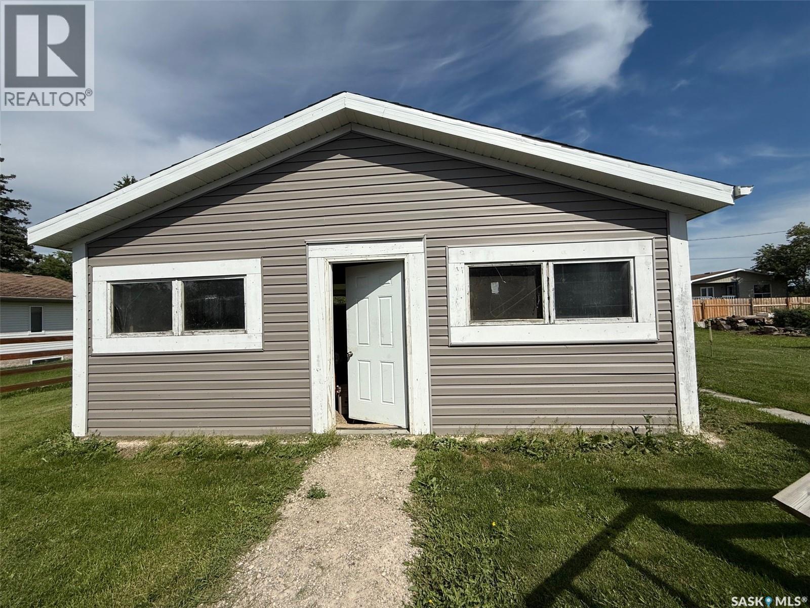 708 Main Street, Maymont, Saskatchewan  S0M 1T0 - Photo 21 - SK012084