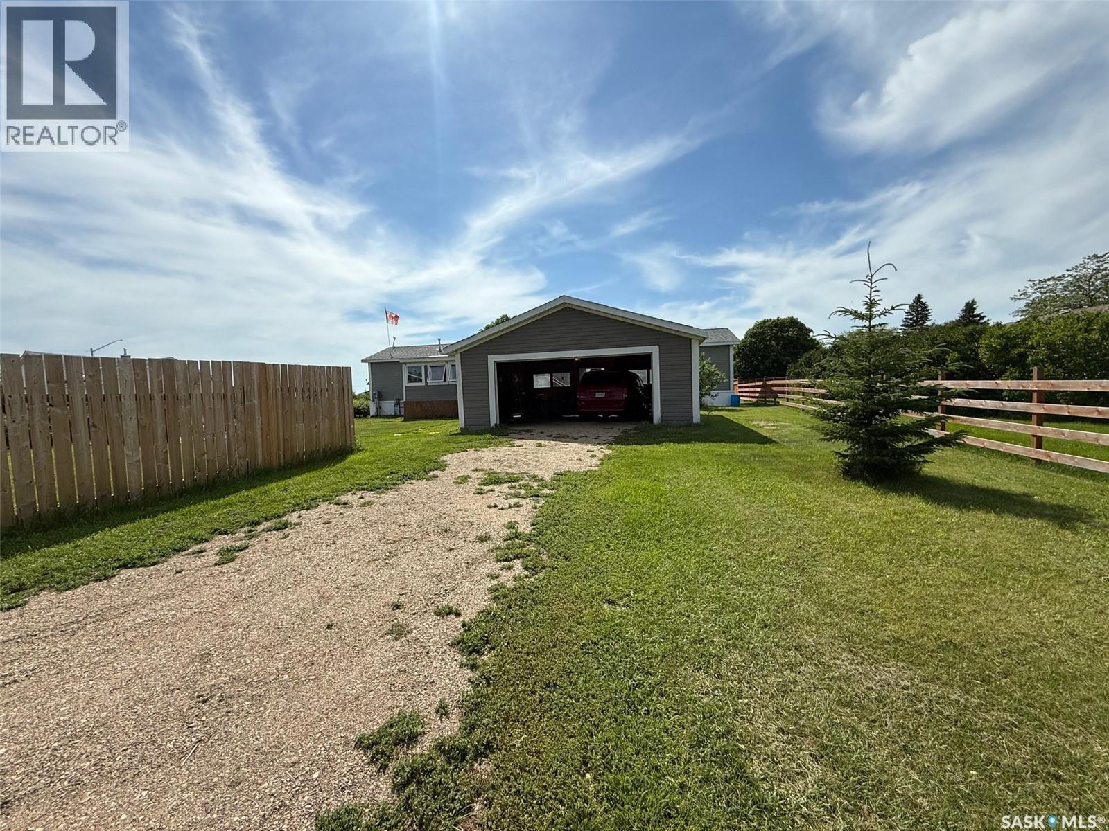 708 Main Street, Maymont, Saskatchewan  S0M 1T0 - Photo 25 - SK012084