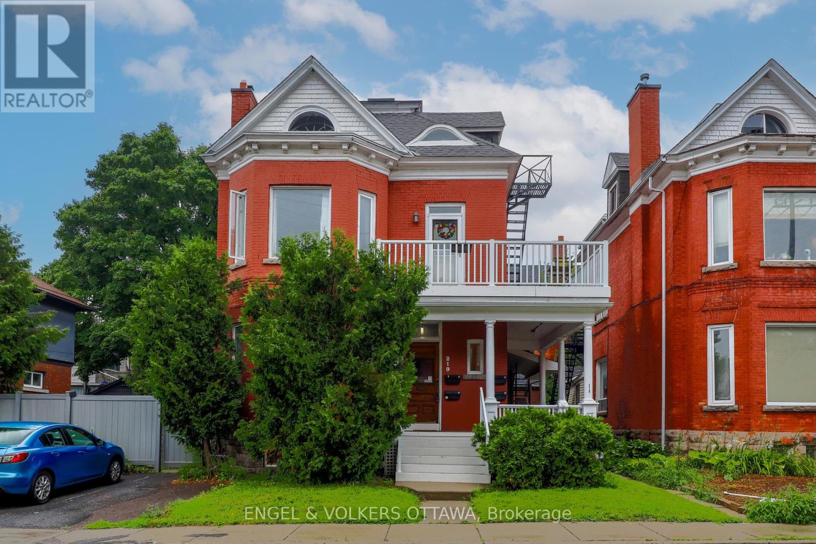 Property at 219 COBOURG STREET image 1