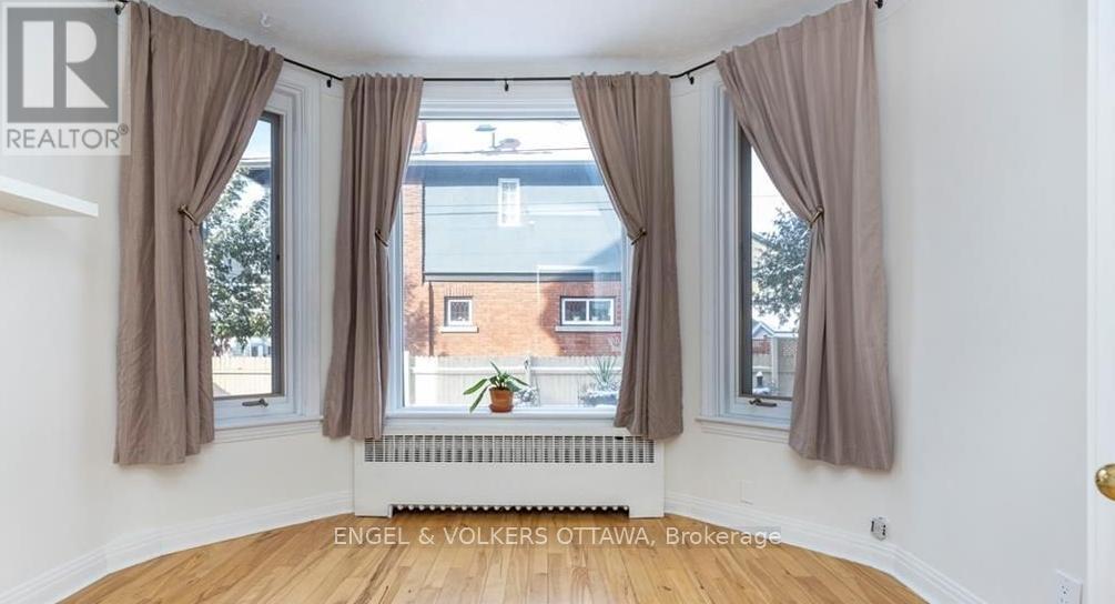 219 Cobourg Street, Ottawa, Ontario  K1N 8H9 - Photo 8 - X12273610
