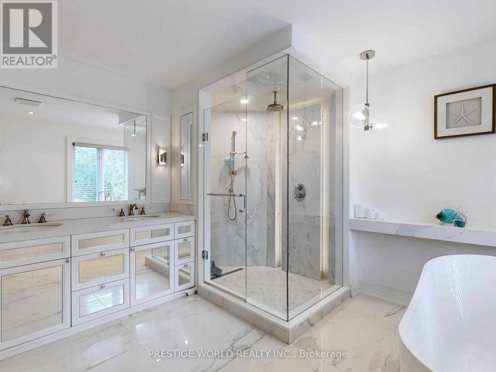 6 Blaine Drive, Toronto, Ontario  M3B 2G4 - Photo 24 - C12273421