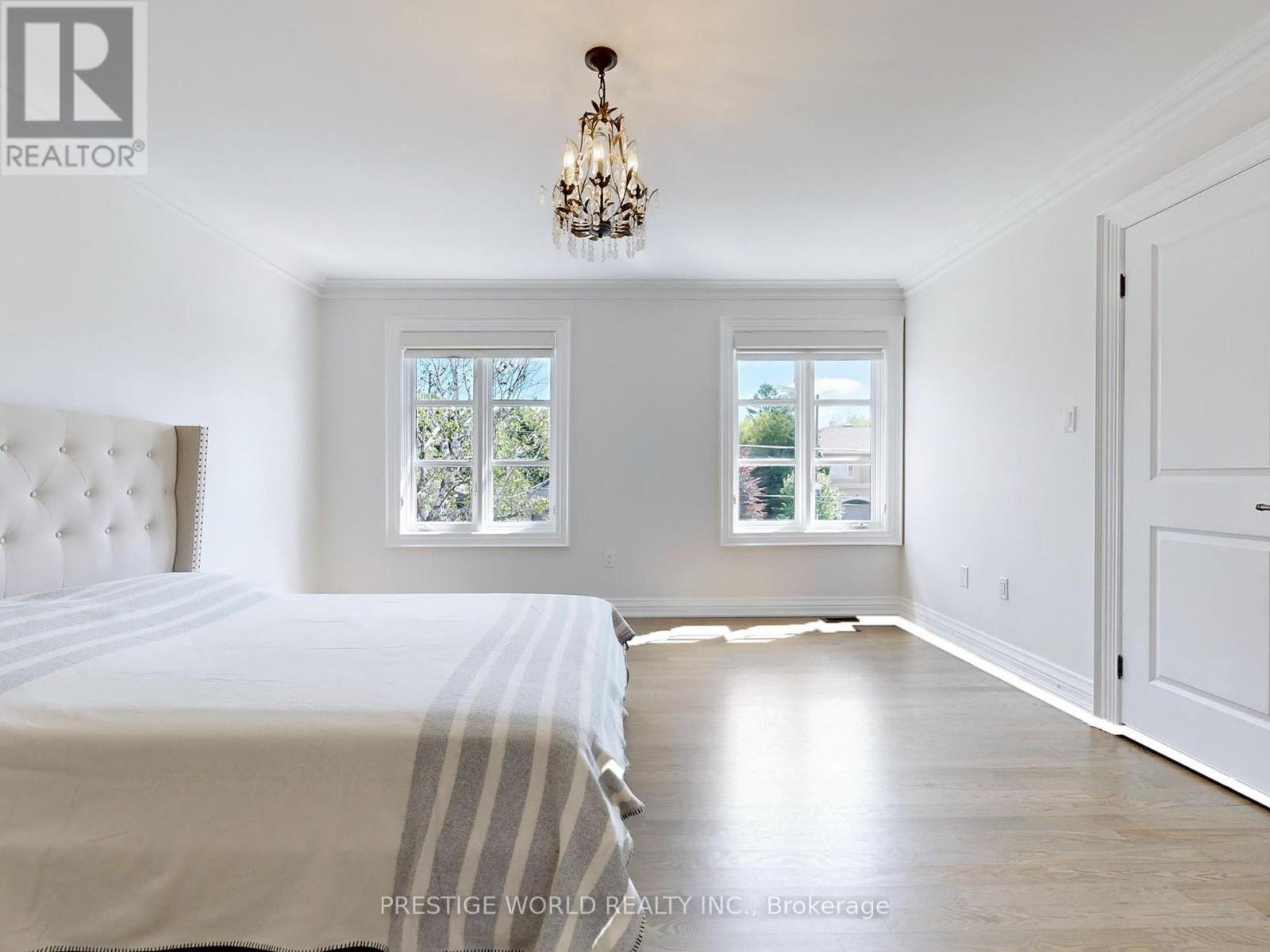 6 Blaine Drive, Toronto, Ontario  M3B 2G4 - Photo 27 - C12273421