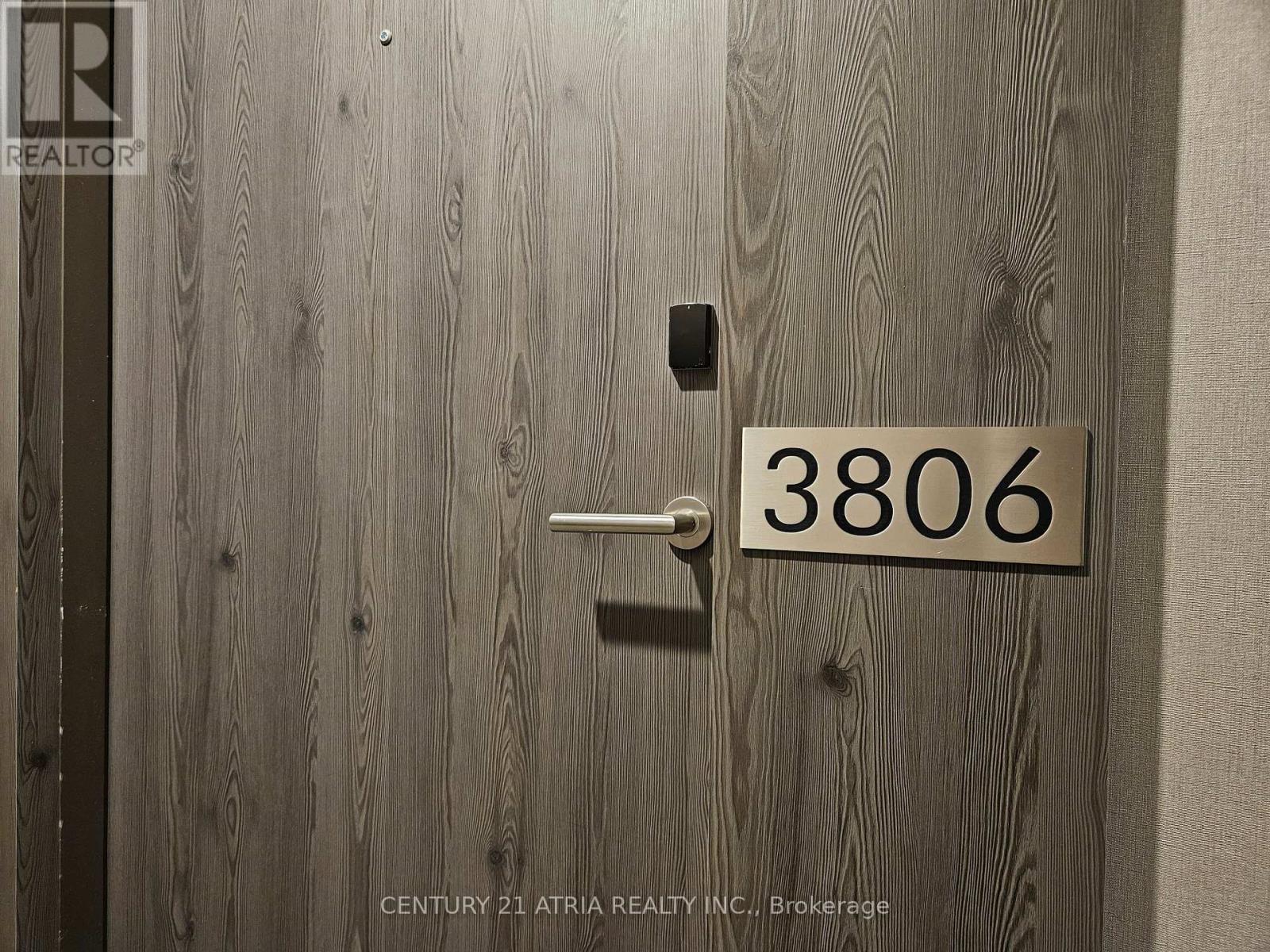 3806 - 20 Lombard Street, Toronto (Church-Yonge Corridor), Ontario  M5C 0A7 - Photo 2 - C12273517