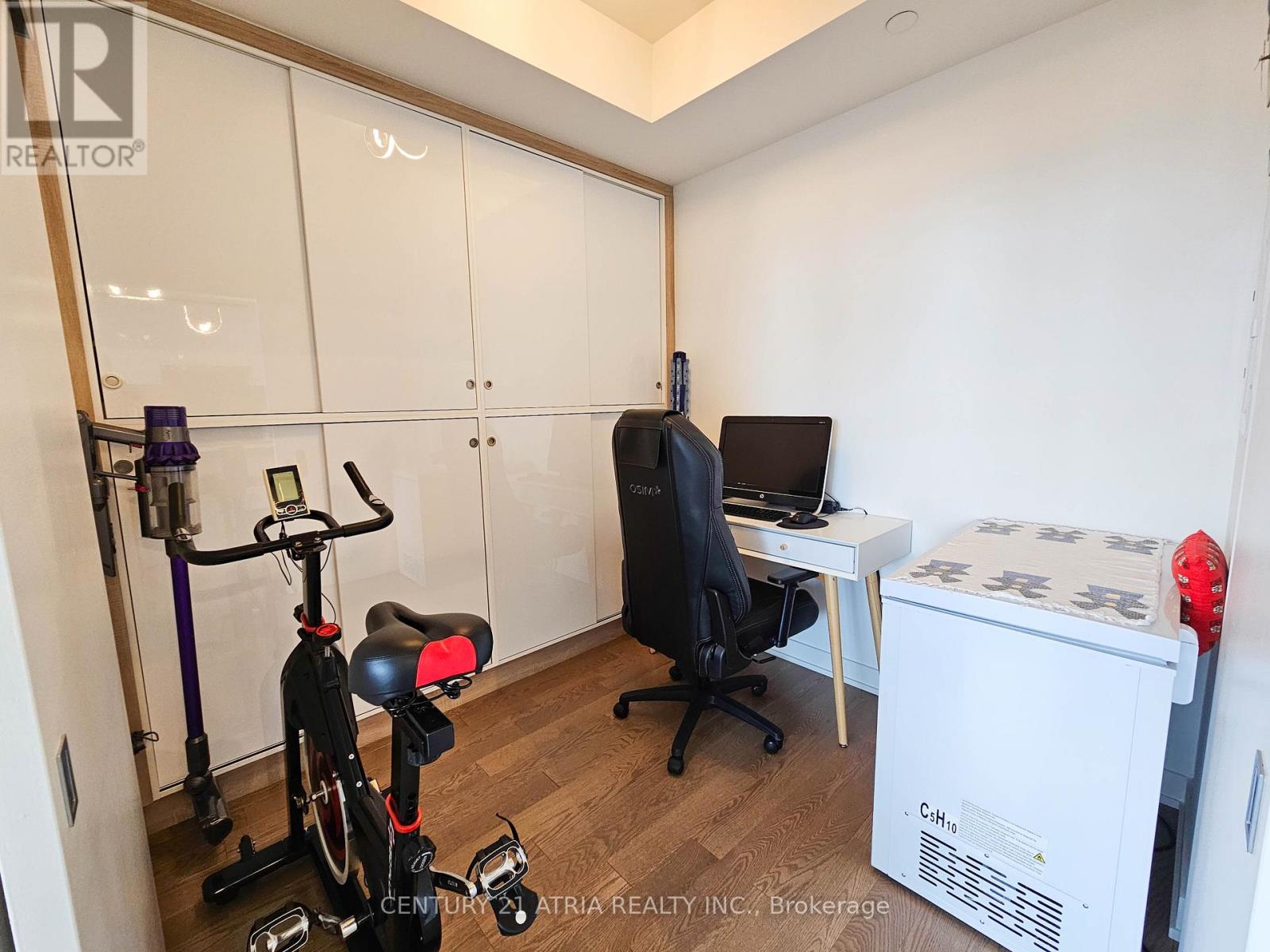 3806 - 20 Lombard Street, Toronto (Church-Yonge Corridor), Ontario  M5C 0A7 - Photo 8 - C12273517